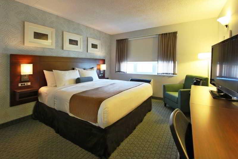 Hotel Rodd Moncton Esterno foto