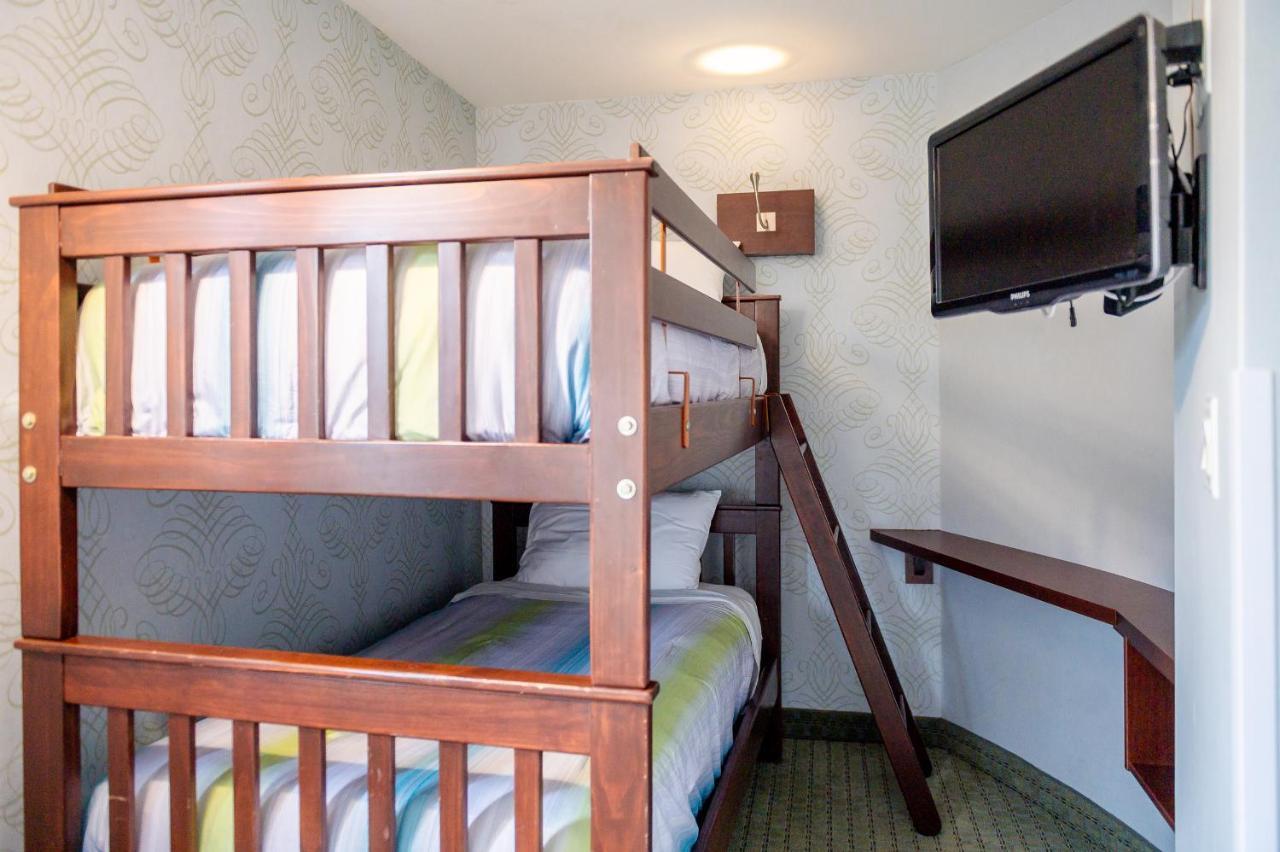 Hotel Rodd Moncton Esterno foto