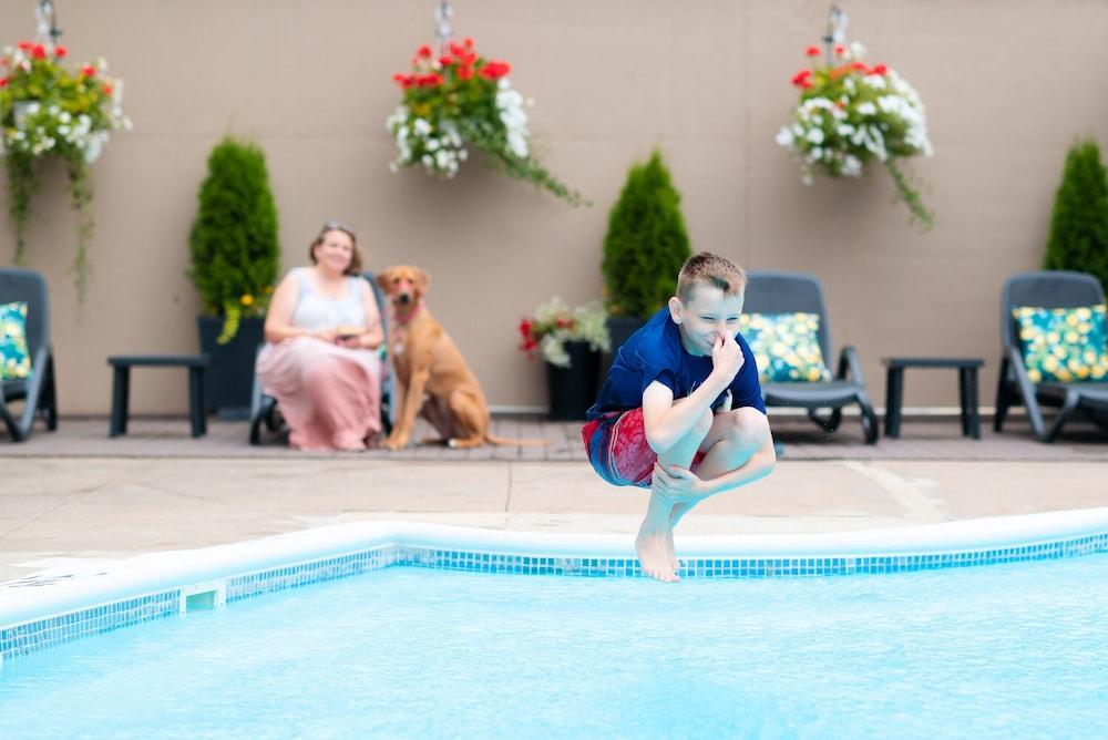 Hotel Rodd Moncton Esterno foto